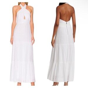 NWT ALICE + OLIVIA Lyndon Cross Front
Halter Maxi Dress in White Sz‎ 2 nwt $495